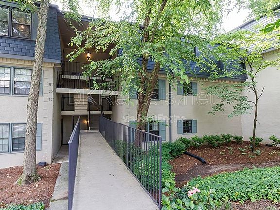 2nd image of 82 Montre Sq NW