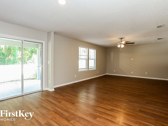 3rd image of 12647 Kernan Forest Blvd