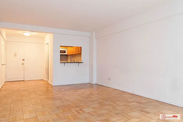 Rented by Cayenne Realty Group | media 3