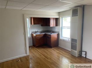 183 George St #2W, Fall River, MA 02720