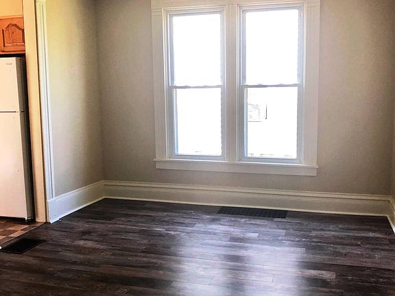 5th image of 539 Boone St