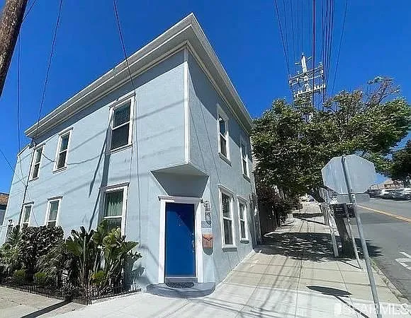 1548 18th St — Photo 1
