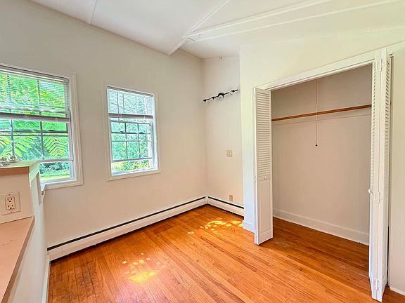 4th image of 183 Sugar St #2