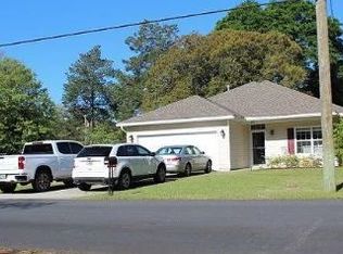 349 Fir Ave, Niceville, FL 32578
