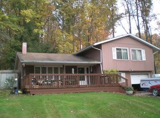 186 Merrill St, Franklin, PA 16323