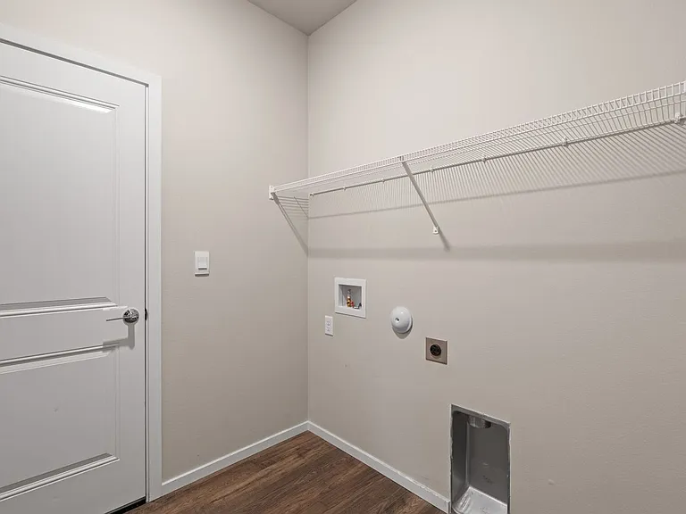 5507 W Georgetown Ln — Photo 16