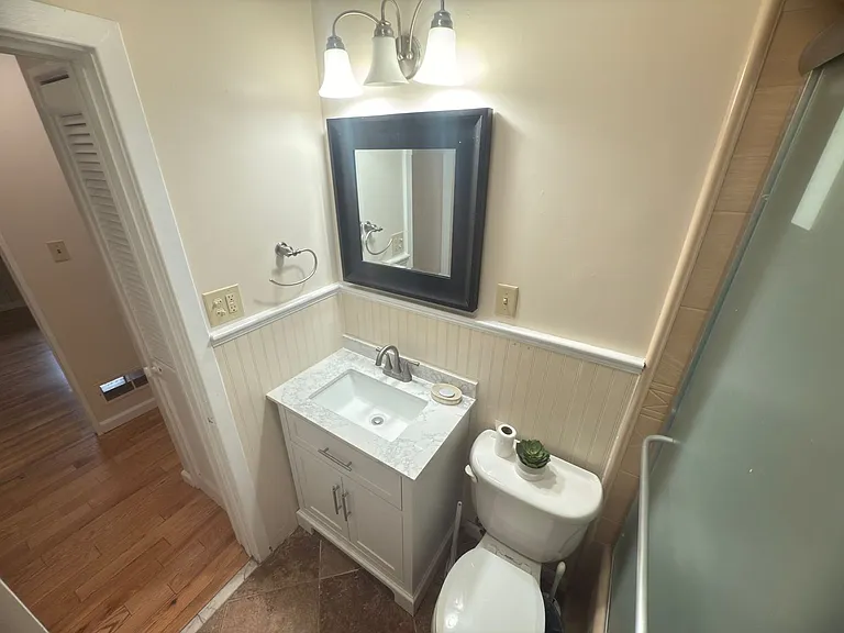 2158 Rankin Rd — Photo 34