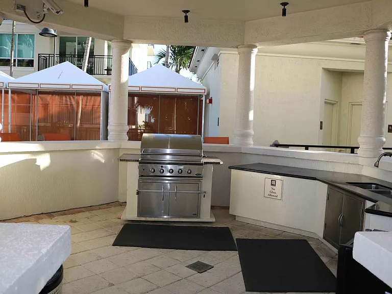 600 W Las Olas Blvd #301 — Photo 16