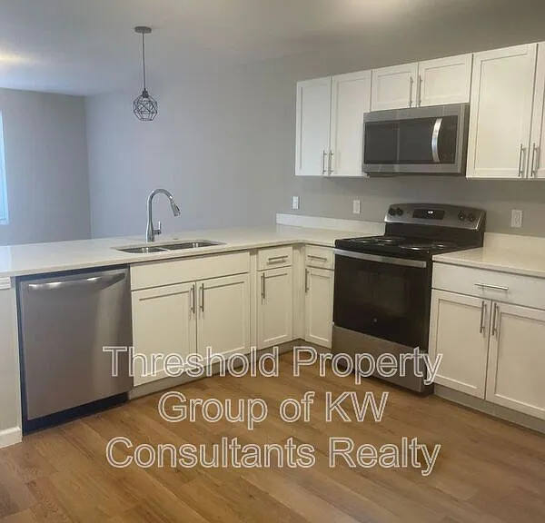 1282 Lockbourne Rd #B — Photo 1