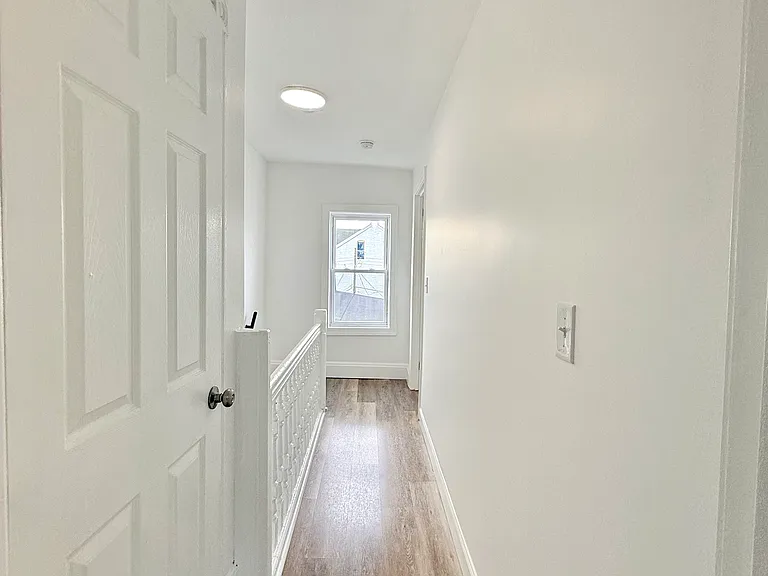 126 Buttonwood St #2 — Photo 20