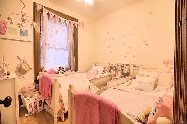 Rented by Kian Realty | media 36