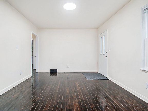 5th image of 46 31st St N