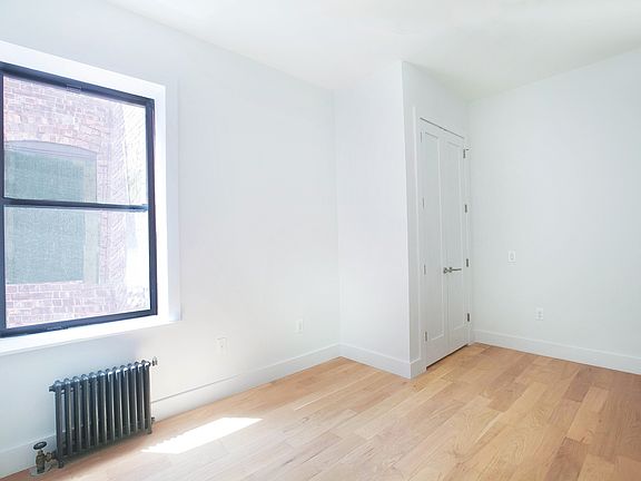 5th image of 3610 Broadway #N2