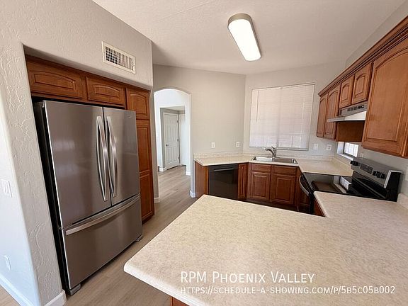 4th image of 11401 W Pima St