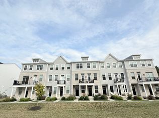 927 Anvil Ct, Phoenixville, PA 19460