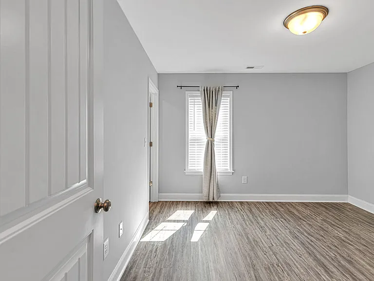 203 Pastoral Ct — Photo 12