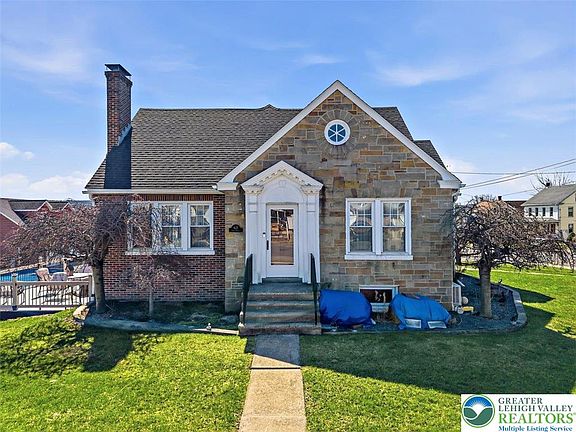 2nd image of 635 Coal St