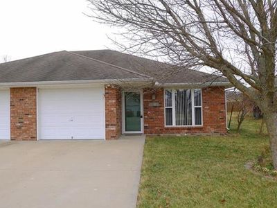 1115 Christie Ln, Grain Valley, MO, 64029