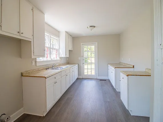 3 bed, 1337 sqft, $1,000 — Photo 4
