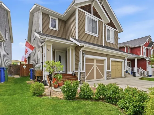 94 E River Heights Cres, Cochrane, AB T4C 0J5