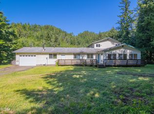 909 Christiansen Rd, Toledo, OR 97391
