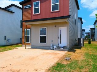 940 Illinois Ave, Centerton, AR 72719