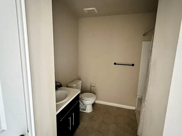 10831 Woodwind Shadows Dr — Photo 27