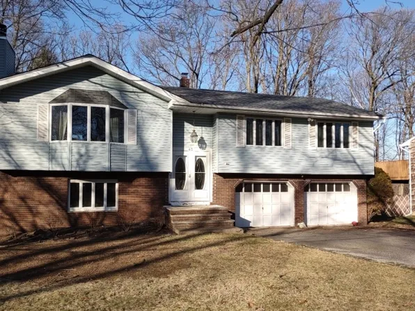 45 Notchwood Rd, Butler Boro, NJ 07405