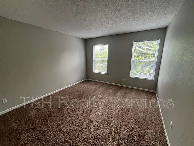 14235 Clapboard Dr — Photo 15