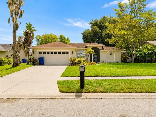 7330 FAIRWOOD AVENUE, NEW PORT RICHEY, FL 34653