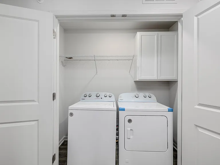 174 N Village Way #60 — Photo 5