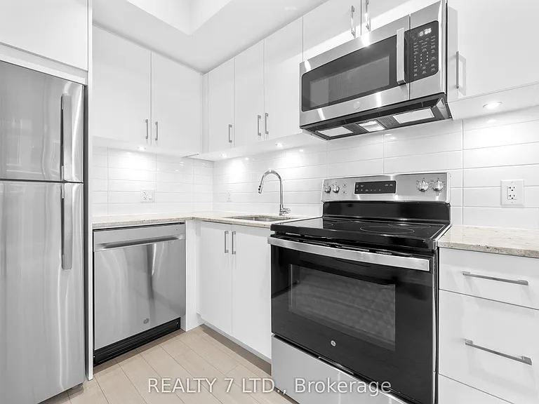 4010 Eglinton Ave W #708 — Photo 14