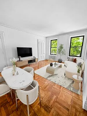 Rented by Compass | media 13