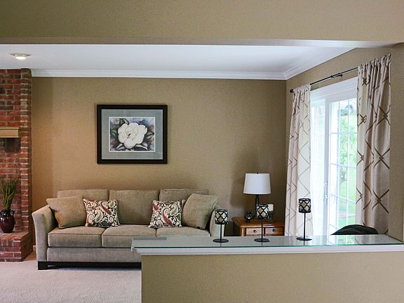 2nd image of 2687 Carran Dr