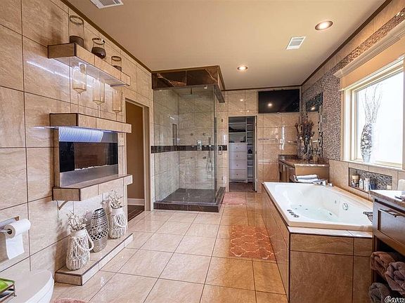 5th image of 7211 Northlake Dr