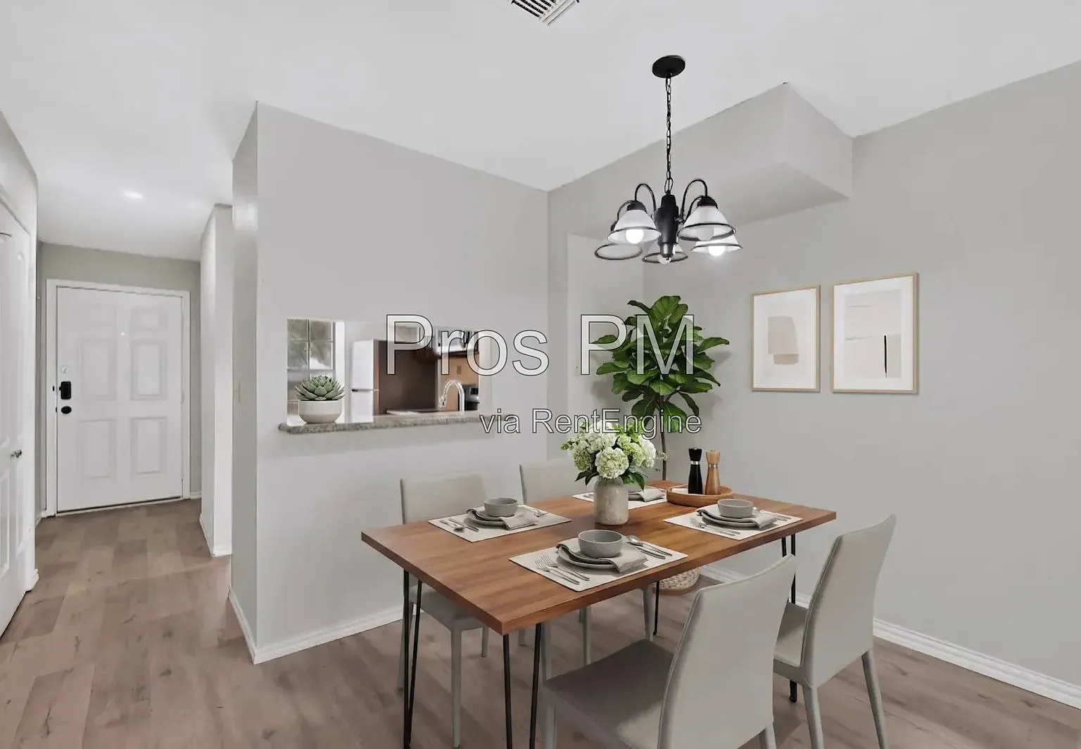 2 bed, 1.5 bath, 930 sqft, $1,500 — Photo 4