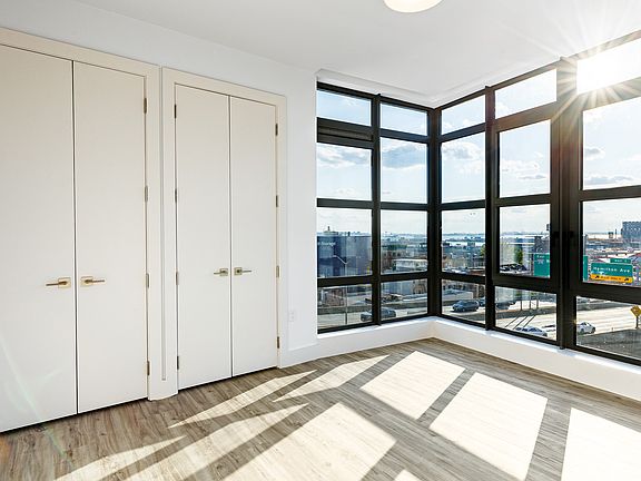 5th image of 584 4th Ave #507