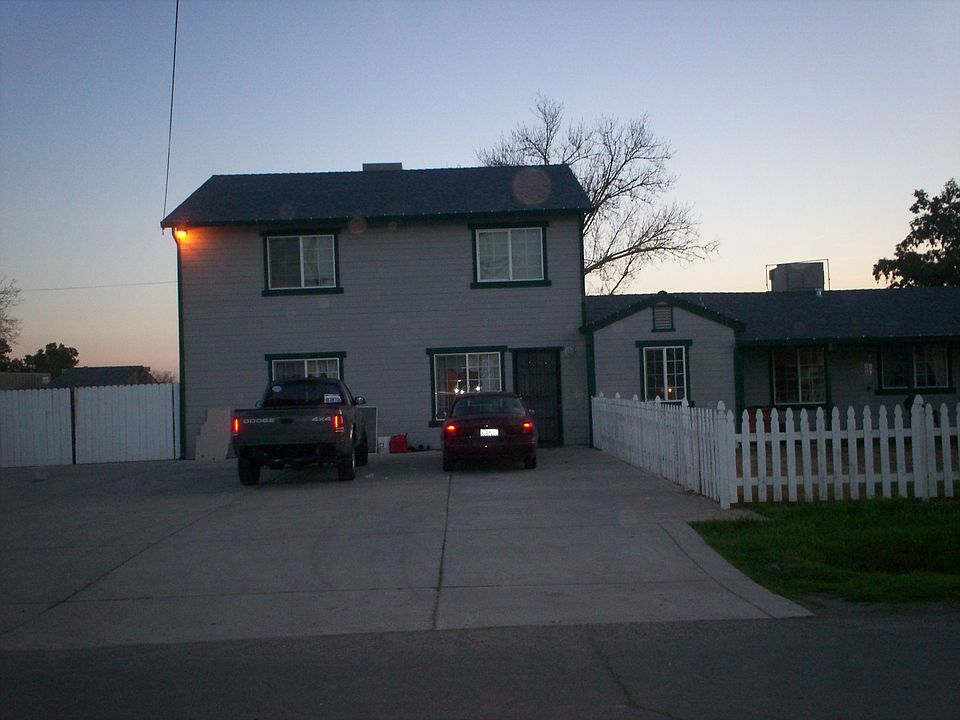 Front view of house 1