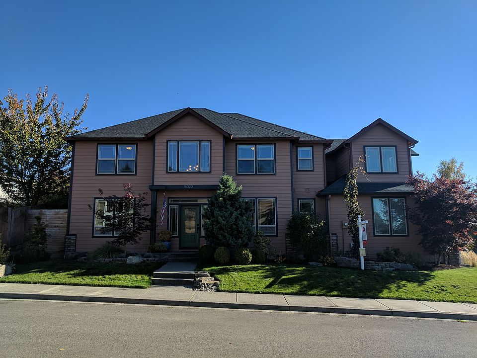 1st image of 5020 NE 68th St