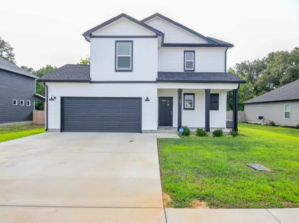 381 Galway Dr, Clarksville, TN 37042