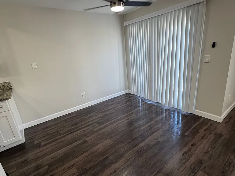 7720 Crescent Ave — Photo 15
