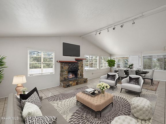 5th image of 755 Steiner Cir