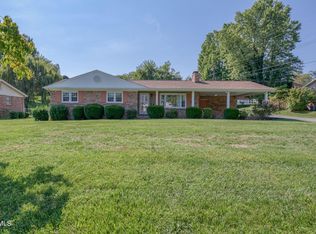 202 Alhambra Dr, Bristol, TN 37620