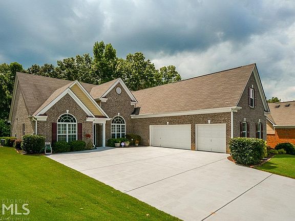 2nd image of 71 River Mill Ln