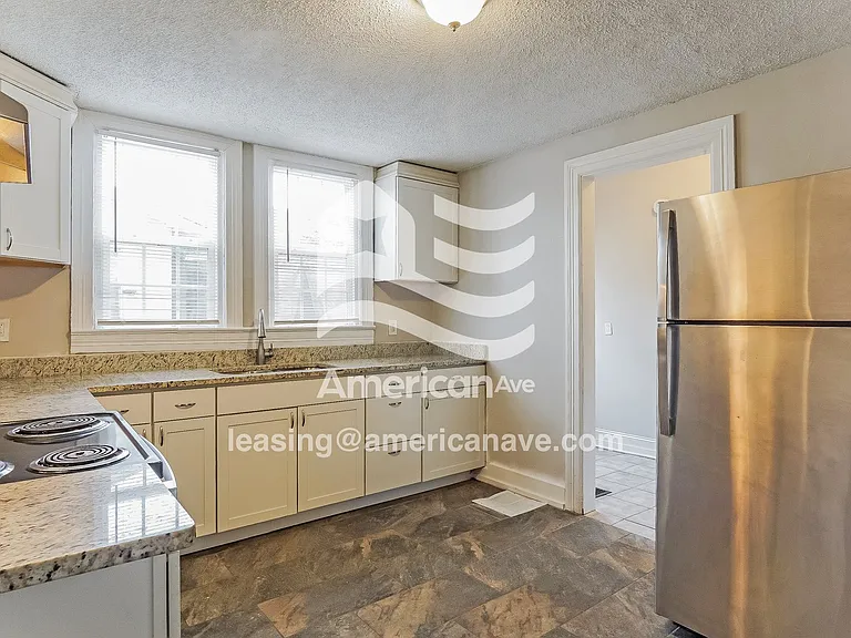 392916_007_wm_-_kitchen_13574076.jpg
