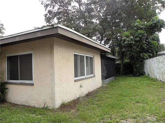 4th image of 2392 Blossom Cir