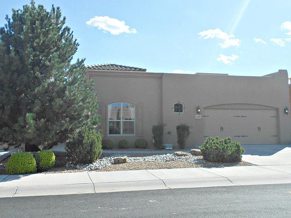 2nd image of 1328 Valle Ln NW