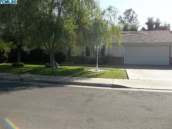 2nd image of 1427 W Harvard Avenue