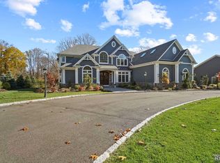 88 Orangeburgh Rd, Old Tappan, NJ 07675