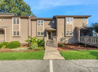 1233 Watermark Ct, High Point, NC 27265